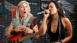 Thumbnail: Metal Singer Asks if I Know Paramore and Her Voice Shocks Me