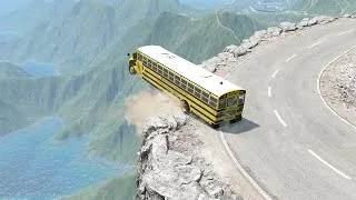 Thumbnail: BREAKLESS PUBLIC TRANSPORT TRUCK VS EXTREAM DANGEROUS ROAD