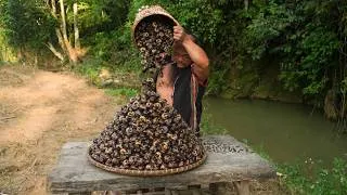 Thumbnail: Boiled Forest Snails - a Recipe For a Rich Dipping Sauce - Dwarf Food