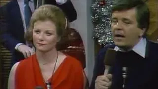 Thumbnail: Natalie Jacobson, Chet Curtis, John Willis and Eileen wish you a Merry Christmas in song!