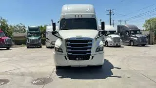 Thumbnail: Stock 1369 - 2022 Freightliner Cascadia | DD15 | 16K Hrs | 455Hp | APU