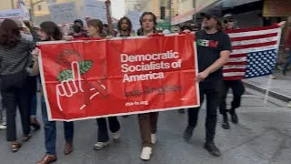 Thumbnail: LOS ANGELES 01/10/2026 Anti-ICE Protests are back in LA, Downtown 