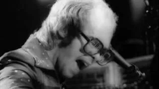 Thumbnail: Elton John- Please