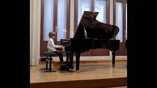 Thumbnail: Danza Ungherese Brahms suona a orecchio Emils Carniel (8), non conosce le note, imparato a orecchio