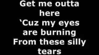Thumbnail: ESMEE DENTERS - OUTTA HERE LYRICS