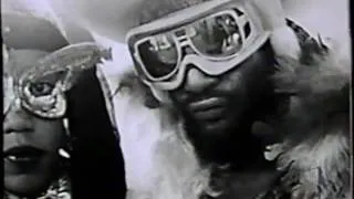 Thumbnail: Parliament - Give Up The Funk (Tear The Roof Off The Sucker)