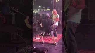 Thumbnail: 14 year old gets on stage with Switchfoot