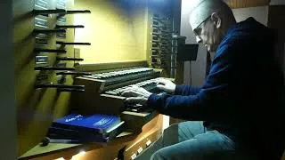 Thumbnail: Drei Nüsse für Aschenbrödel, Karel Svoboda, Albert Erni plays the organ for you.