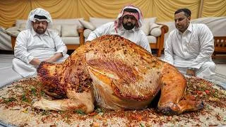 Thumbnail: سر طهي الجمل: وصفة تقليدية مليئة بالنكهات! 🍖🐪