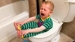 Thumbnail: Funny Kids Fails 😂 40 Impossible Moments You Have To See
