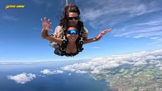 Thumbnail: SKYDIVING IN HAWAII ❀(*´◡`*)❀