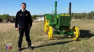 Thumbnail: Meet the 17 Year-Old Texas High Schooler With a Special Connection to a Fully Restored John Deere D