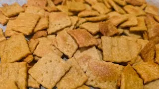 Thumbnail: How to make Crackers! - Deliciously Customizable!