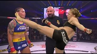 Thumbnail: She Was OUT COLD 😳 | Most BRUTAL Women's MMA Knockouts ⭐