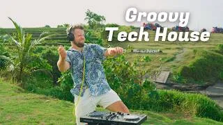 Thumbnail: Groovy Minimal Tech House Music Mix - Uplifting Vocal Party