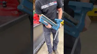 Thumbnail: Why is this vise weak in clamping force?