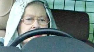 Thumbnail: Queen Elizabeth II Wears A Hoodie While Driving A Range Rover