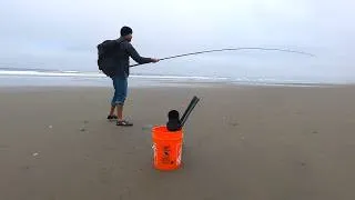 Thumbnail: Sleeping on the Streets Trying to Catch Crabs (Didn't catch anything, just an update)