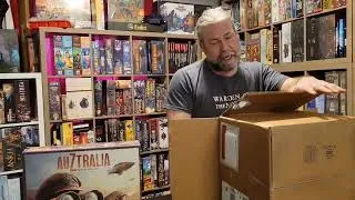 Thumbnail: Unboxing Australia Board Game Big Box.
