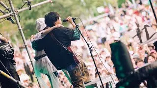 Thumbnail: 【SWEET LOVE SHOWER 2026】Aoooが熱狂ステージ！「サラダボウル」「DAYS!」「ポラリス」など全7曲を披露🔥🎸