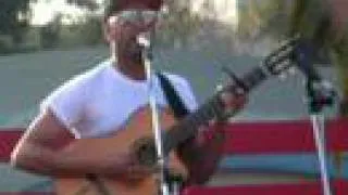 Thumbnail: Tom Morello (The Nightwatchman) - A wall against the wind