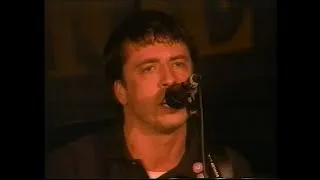 Thumbnail: Foo Fighters - Live clips & Interviews, Horseshoe Tavern, Toronto - August 15th 1999