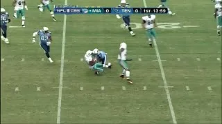Thumbnail: Vince Young massive hit on defender after crazy interception (2009)
