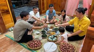 Thumbnail: DAU & HA Picking Wild Figs for Our Animals | A Special Thank-You Feast for Phan & Phin's Hard Work