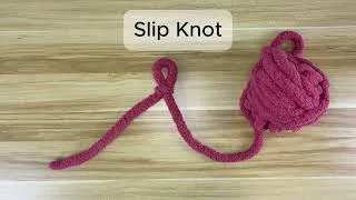 Thumbnail: How to Make a Slip Knot for Finger Knitting