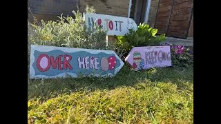 Thumbnail: Make Your Own Colour Easter Signs