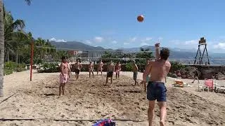 Thumbnail: Así es tu día en tu Hotel Friendly Fun! 🌅