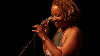 Thumbnail: Cassandra Wilson (RIP) Live at the National Theatre, St Kilda, Melbourne - 1998 (audio only)