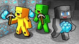 Thumbnail: JJ Pranks His Friends Using CAMOUFALGE in Minecraft...