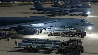 Thumbnail: US Deploys B-1B and B-52H Bombers in Operation Epic Fury at Midnight