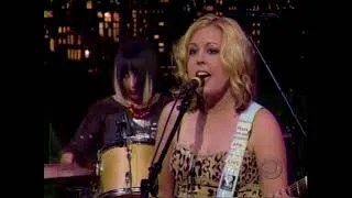 Thumbnail: Sleater-Kinney - Jumpers (Live Letterman 2005) [Remastered]