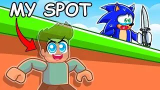 Thumbnail: I PLAYED INVISIBLE HIDE AND SEEK TO TROLL NOOBS IN ROBLOX !!