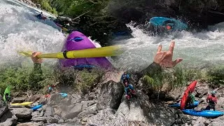Thumbnail: Kayaking RAW: Inn Gorges // Giarsun and Ardezer 