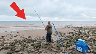 Thumbnail: Super Squid CATCHES a STUNNING FISH!