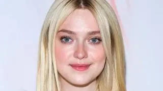 Thumbnail: SEXY PHOTOS OF DAKOTA FANNING