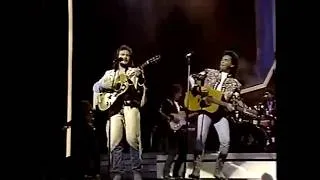 Thumbnail: Marty Stuart & Travis Tritt - This One's Gonna Hurt You (For A Long, Long Time) - 1992