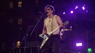 Thumbnail: E.  Arenas performs live at Grand Performances in Downtown Los Angeles
