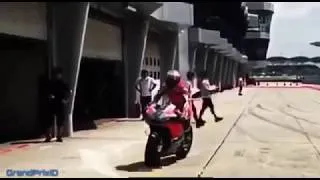 Thumbnail: DUCATI: Casey Stoner Private Testing - Sepang 2018