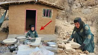 Thumbnail: Nomadic courage: Grandma builds dream house, intense and life-threatening heat
