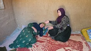 Thumbnail: Nomadic grandmother's amazing progress in building a shelter | The generosity of the kind operator