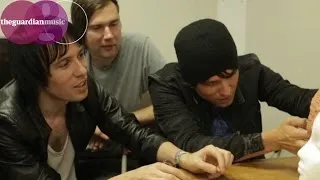 Thumbnail: The Cribs sculpt Lionel Richie's head | Glastonbury 2015
