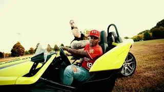 Thumbnail: GWEZZY - SEXYY CHICKEN HEAD ( OFFICIAL VIDEO )