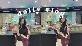 Thumbnail: daily vlog: booksigning, pickleball, gym