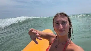 Thumbnail: lofi ASMR in the ocean 🌊