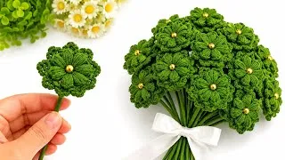 Thumbnail: How to Crochet an Easy Daisy Flower 🌼 Step-by-Step Flower Bouquet Tutorial #crochet #flowers 
