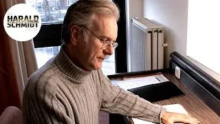 Thumbnail: Harald nimmt euch mit auf sein Hotelzimmer | Die Harald Schmidt Show (ARD)